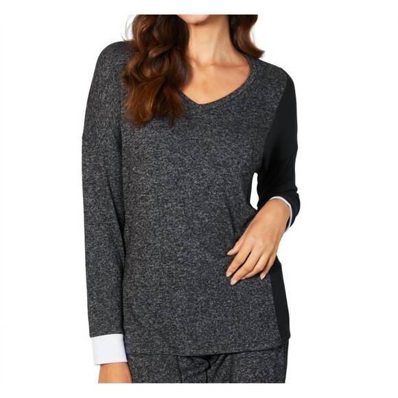 NEW FRENCH KYSS v-neck top in steel combo - Picture 1 of 1